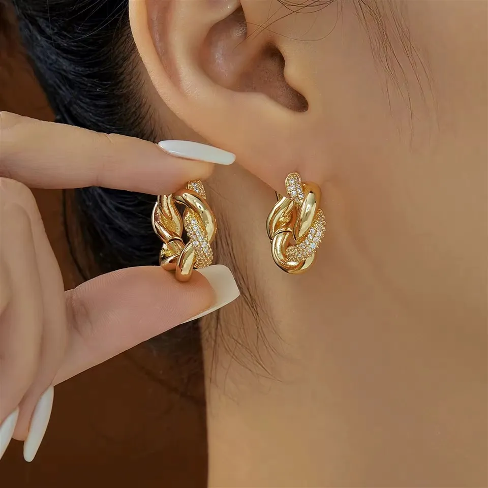 Boucles d'oreilles en cuivre cercle de luxe léger à la mode