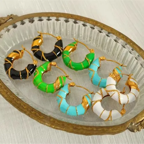 Boucles d'oreilles de célébrité de tempérament